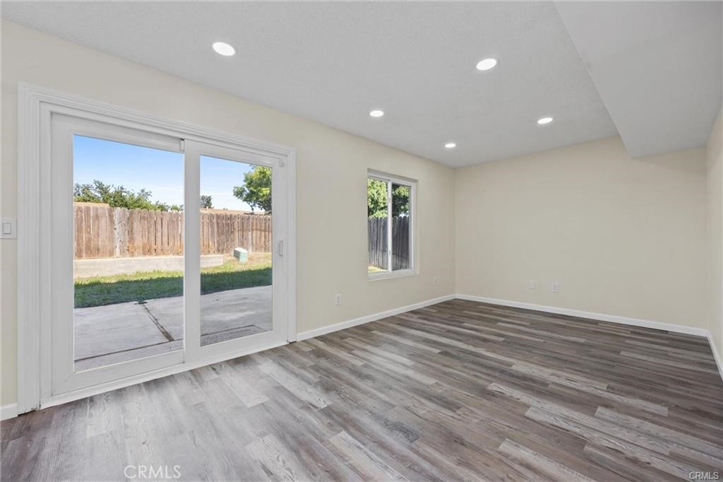 5804 Cedar Glen Lane