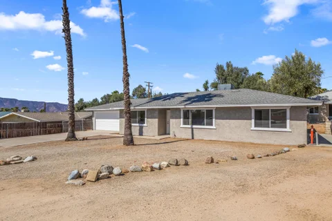 MLS: 219153862DA