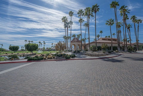 Photo of 78171 Crimson Court, La Quinta, CA 92253 (MLS # 219153359DA)