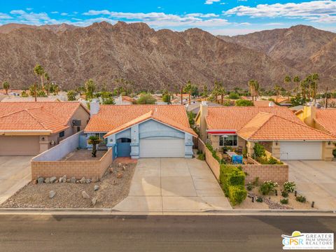 Photo of 51905 Avenida Rubio, La Quinta, CA 92253 (MLS # 26644271PS)