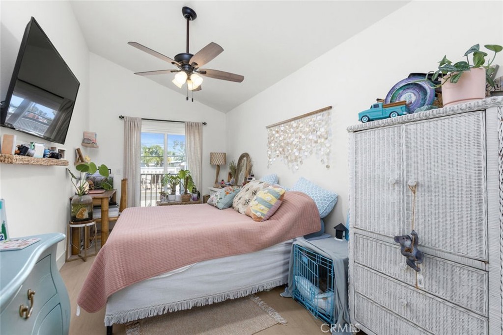 222 17th Street, Huntington Beach CA 92648 - Photo 32