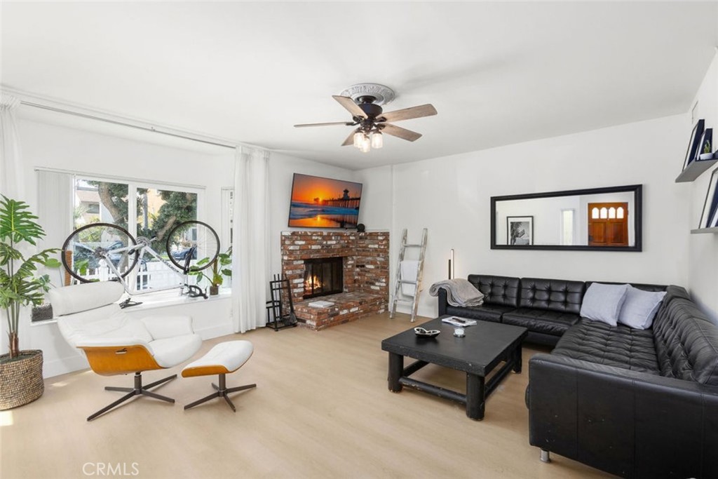 222 17th Street, Huntington Beach CA 92648 - Photo 11
