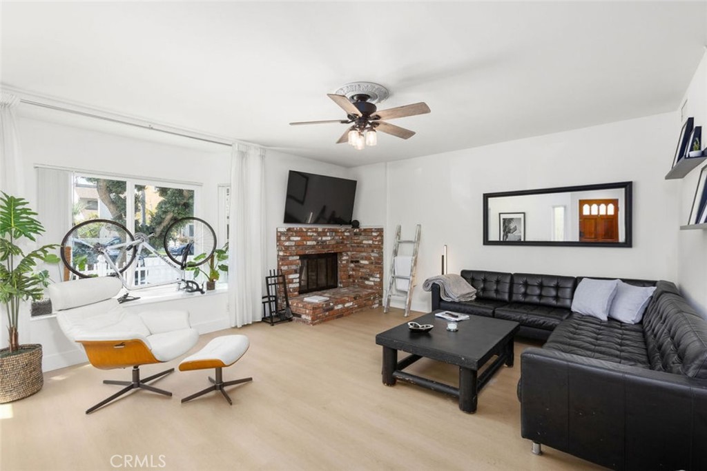 222 17th Street, Huntington Beach CA 92648 - Photo 10