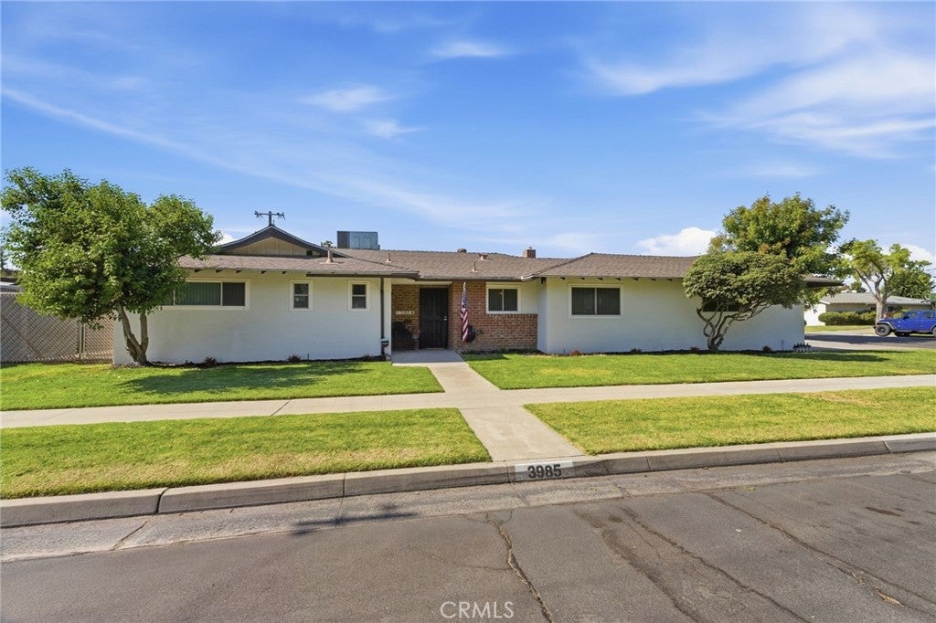 3985 N Tollhouse Road