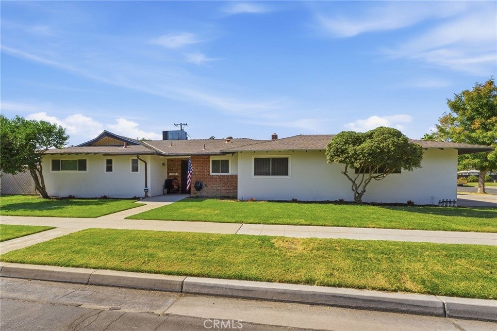 3985 N Tollhouse Road
