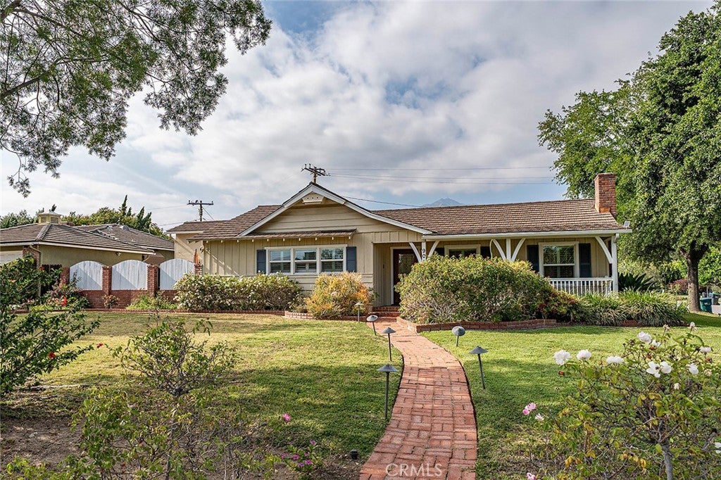 901 Kingsley Drive