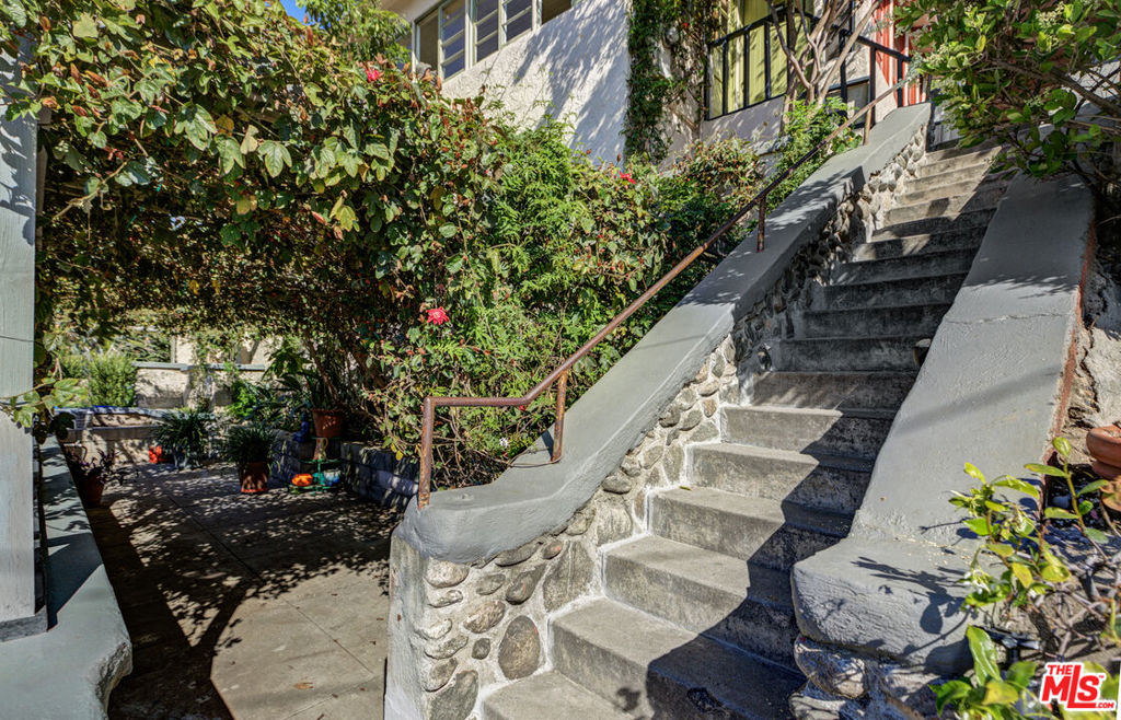 3526 Griffin Avenue