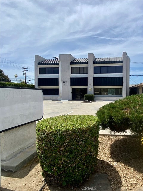 Photo of 669 S 2nd Avenue, Covina, CA 91723 (MLS # CV26183082)