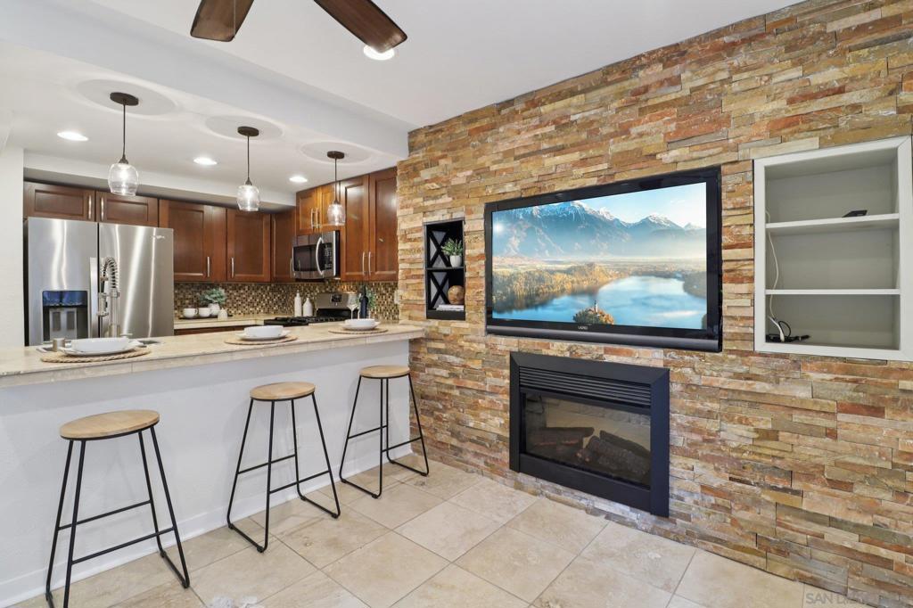 Smart, stylish, and centrally located, this upgraded 1-bedroom, 1-bath condo is a rare find just minutes from USD, Mission Bay, and downtown San Diego. Featuring an open-concept layout, modern kitchen with stainless steel appliances, upgraded flooring, and great natural light, it’s the perfect fit for first-time buyers, students, or savvy investors. With in-unit laundry, assigned parking & storage, and low HOA dues, this turnkey home delivers unbeatable value in one of San Diego’s most convenient locations.