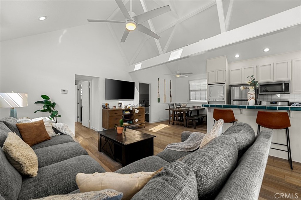 Balboa Island - Main Island (BALM) - Residential