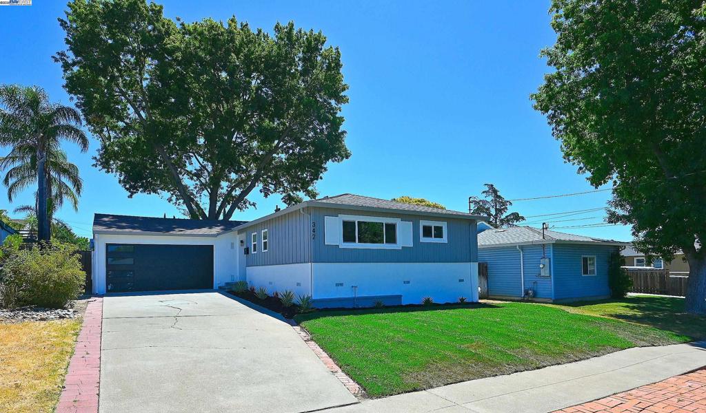 342 Clarke Ave