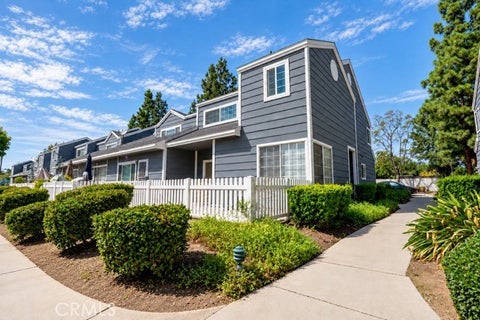 Photo of 2233 S Fern AVE, Ontario, CA 91762 (MLS # PW26198259)