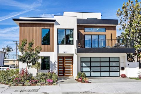 Photo of 2701 Ruhland Avenue, Redondo Beach, CA 90278 (MLS # PV26040137)