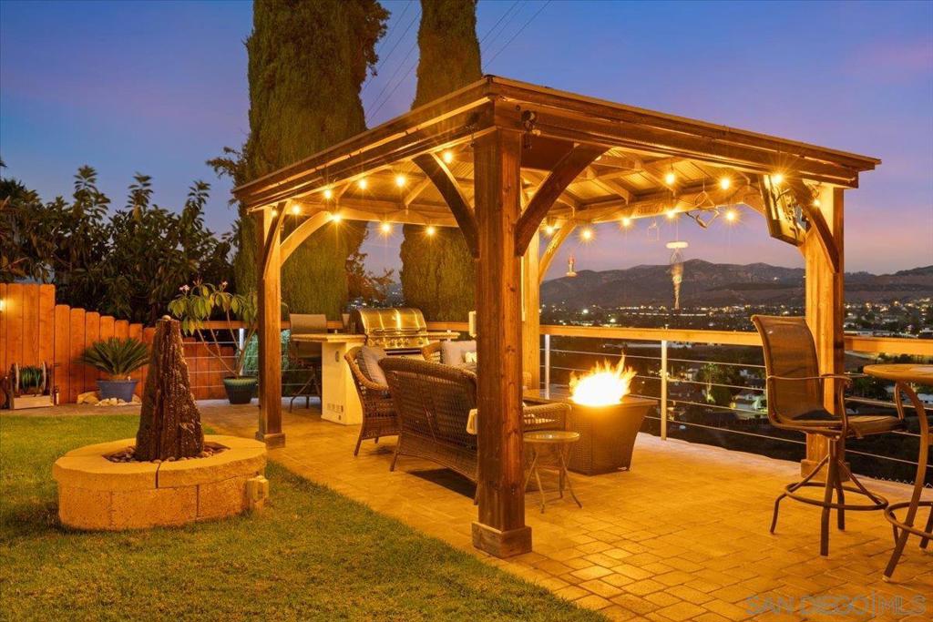 Lakeside - Residential
