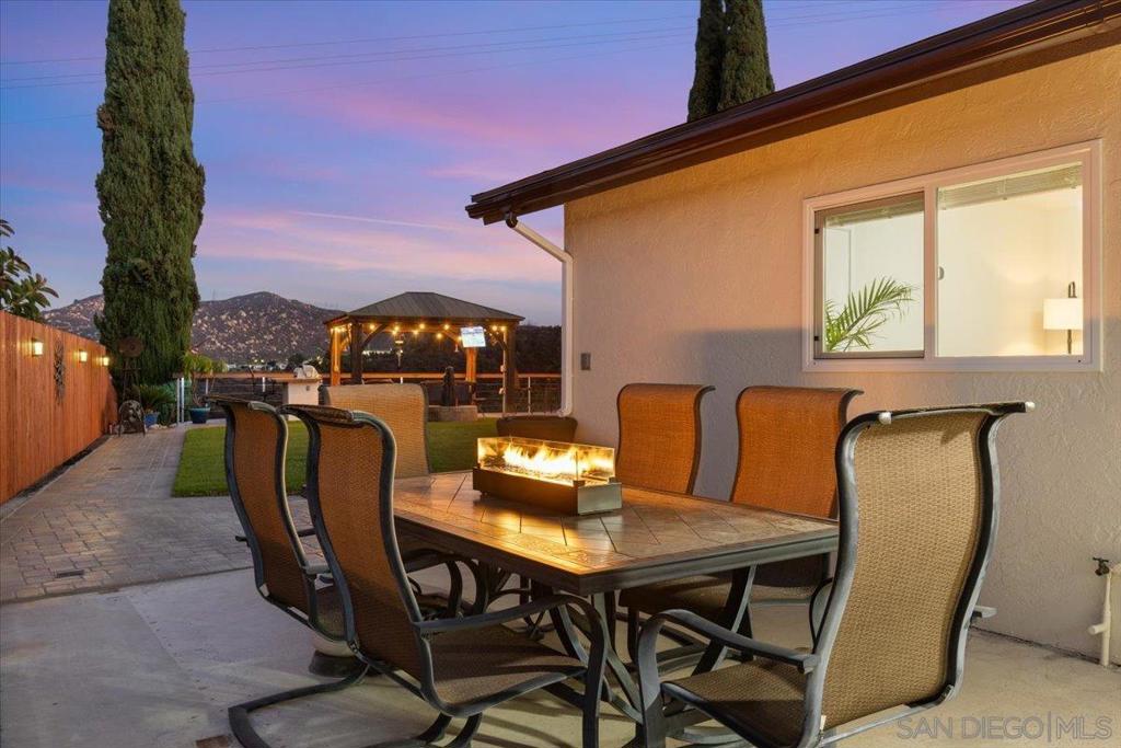 Lakeside - Residential