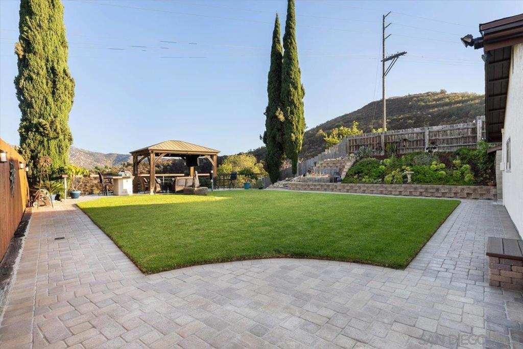 Lakeside - Residential