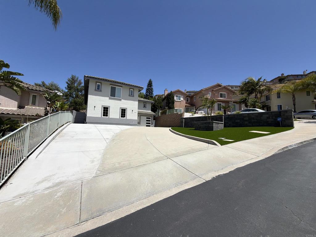 10421 Magical Waters Ct