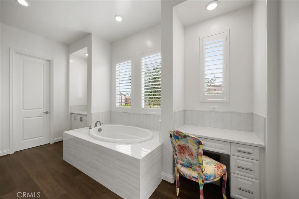 Trilogy(600) - Residential