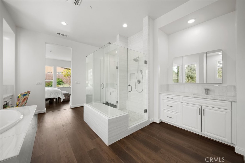 Trilogy(600) - Residential