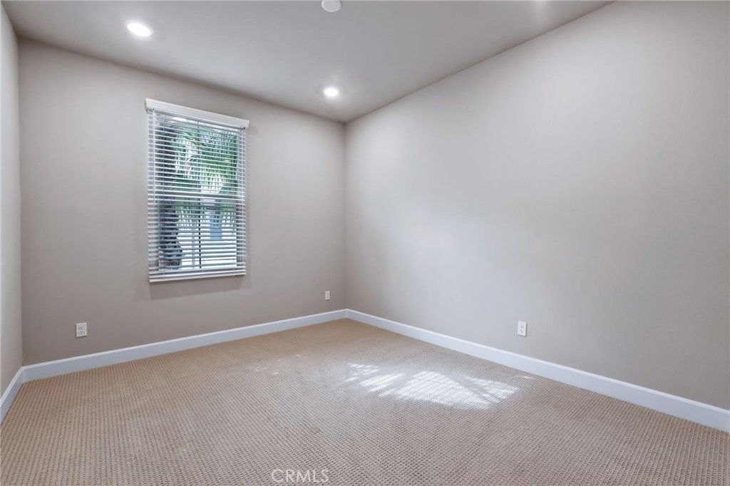 Regatta - Residential