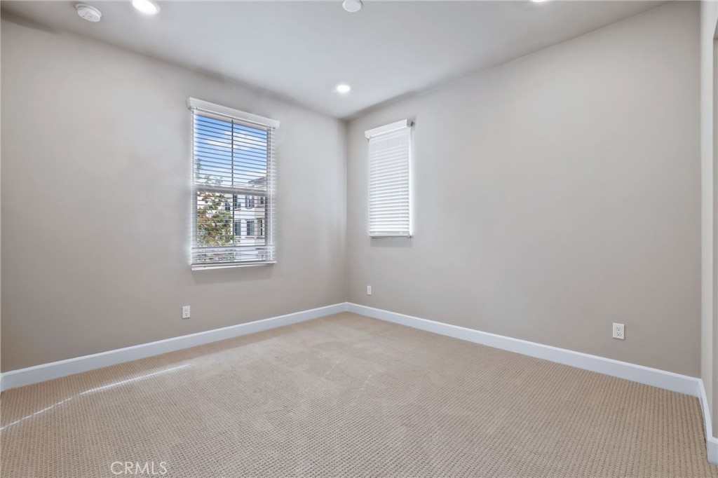 Regatta - Residential