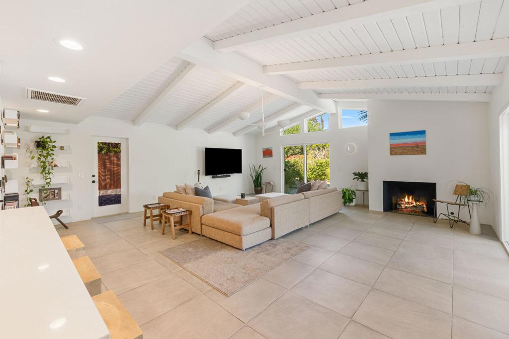 Tamarisk Heights - Residential