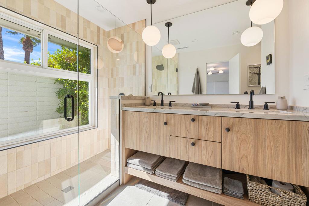 Tamarisk Heights - Residential