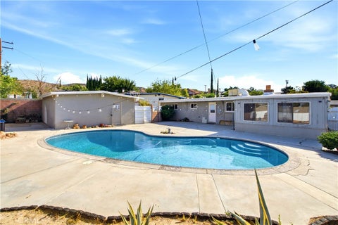 Photo of 38664 Yucca Tree ST, Palmdale, CA 93551 (MLS # SR26156134)