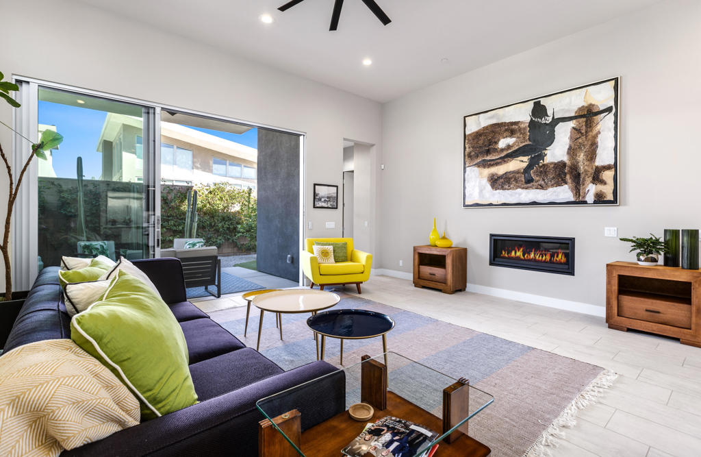 Escena - Residential