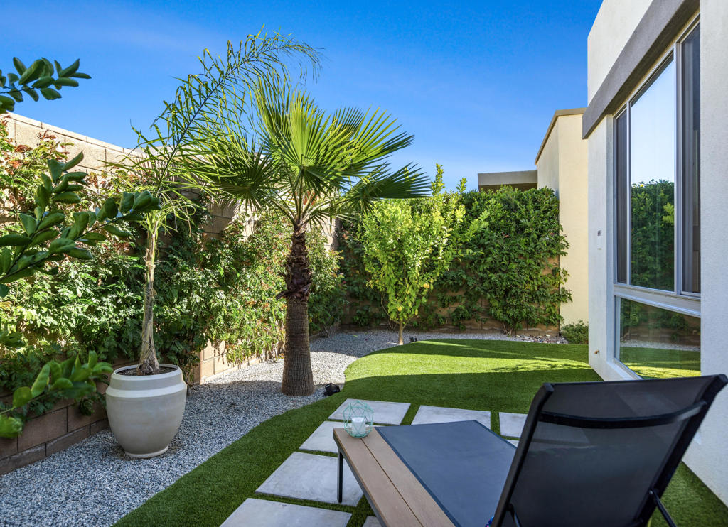 Escena - Residential