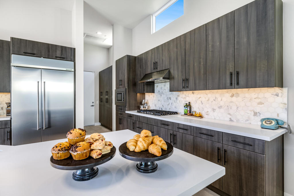 Escena - Residential