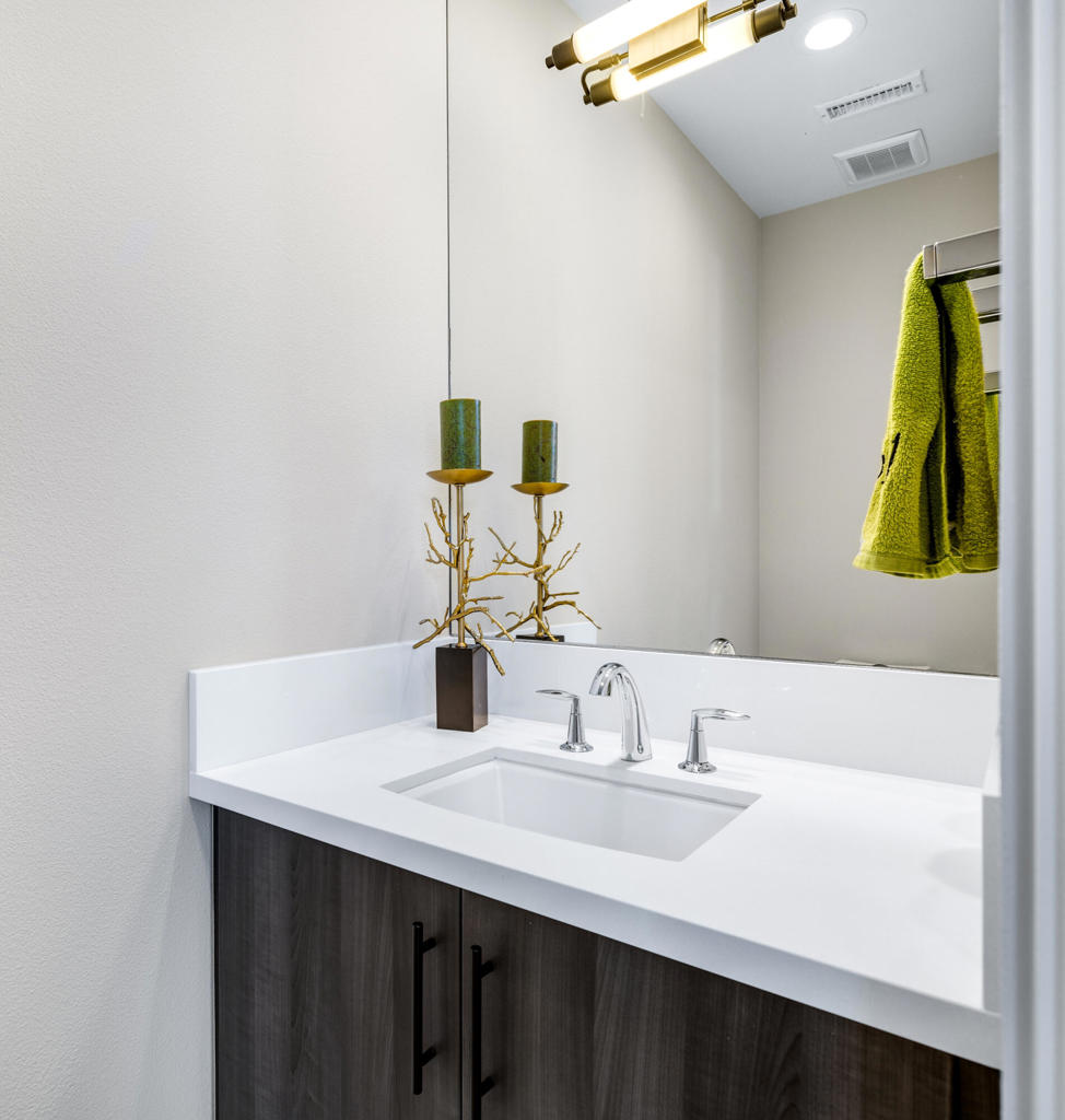 Escena - Residential