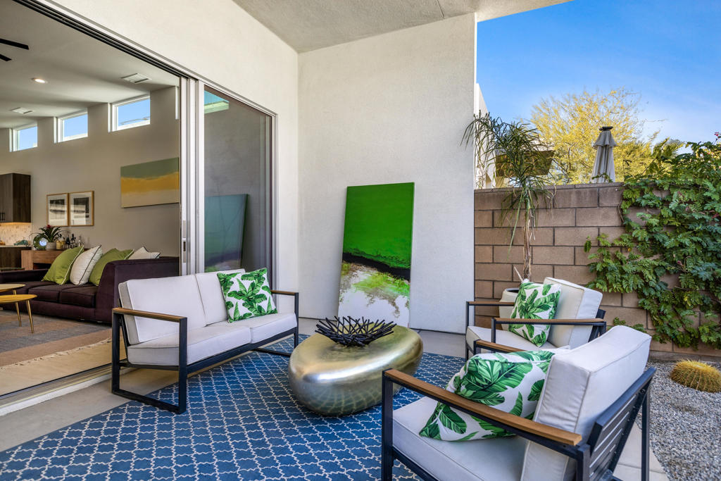 Escena - Residential