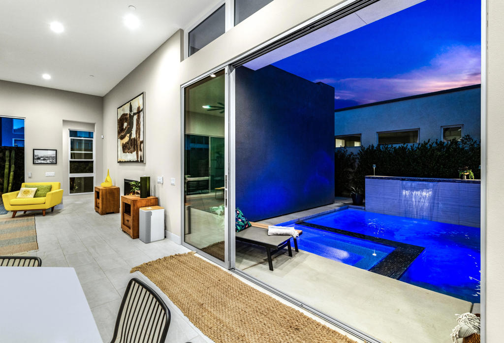 Escena - Residential