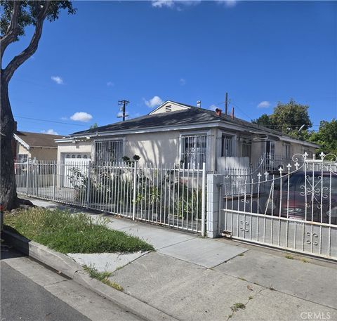 Photo of 1117 N Santa Fe, Compton, CA 90221 (MLS # CV26080574)