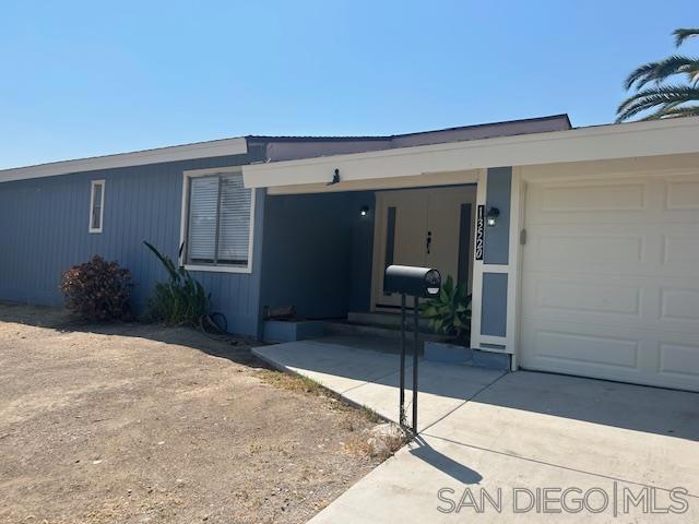 13520 Carriage Road