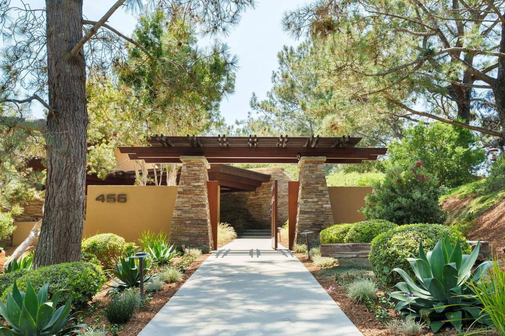 Del Mar - Residential