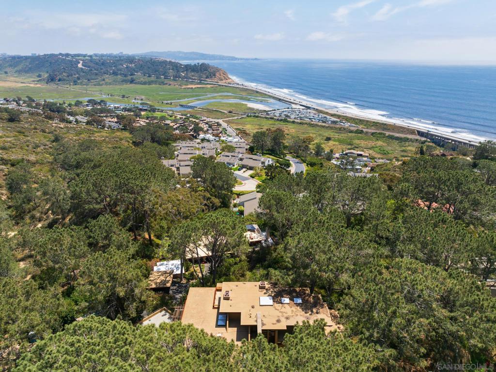 Del Mar - Residential