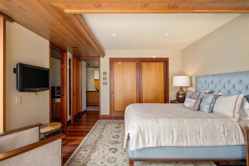 Del Mar - Residential