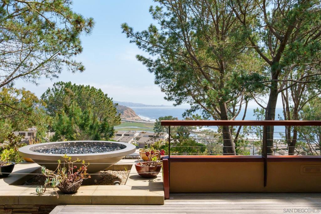 Del Mar - Residential