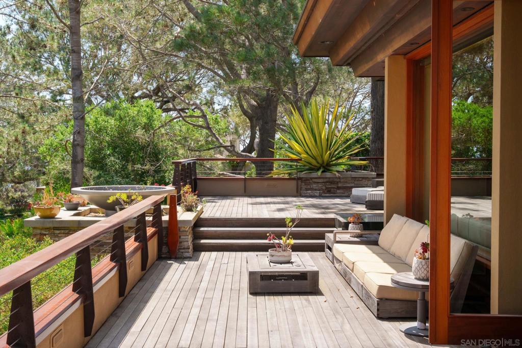 Del Mar - Residential