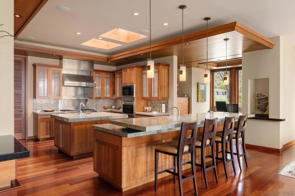 Del Mar - Residential