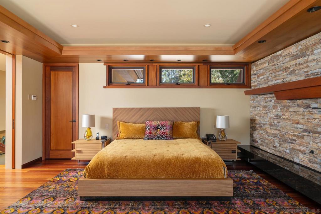 Del Mar - Residential