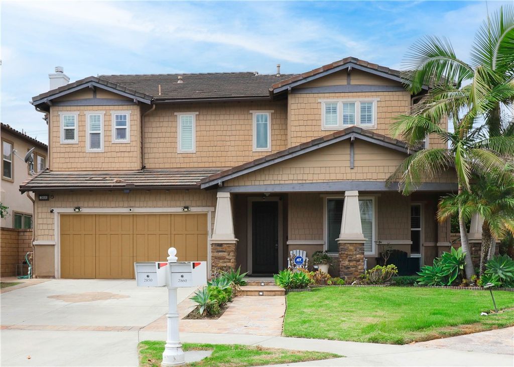 Photo of 2850 N Stone Pine Gln, Santa Ana, CA 92706 (MLS # PW26014397)