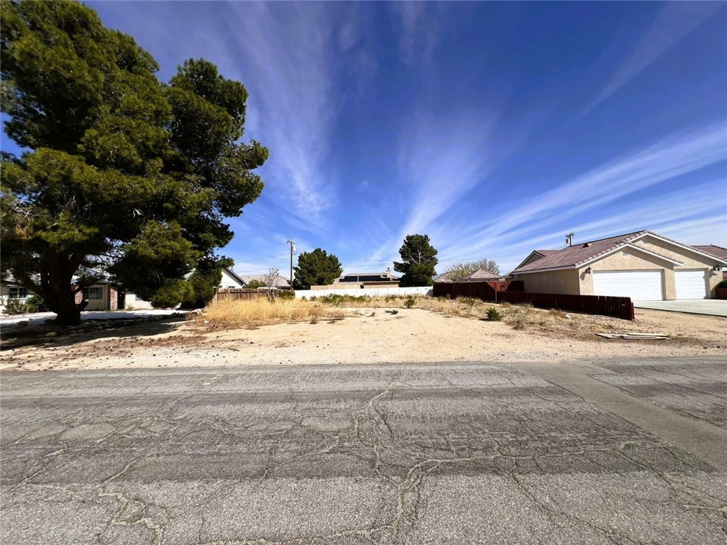Creative Financing Available.
This is a rare lot with water, and power available to the property. You can see the neat homes in this desirable neighborhood around this property as well from the pictures.
Utility Information: Water: California City Water Lines In Road Per Map (Buyer To Verify) Power: Southern California Edison Lines Run At Rear of Property To Connect To (Buyer To Verify)