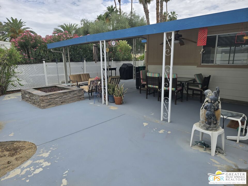 520 Calle Madrigal