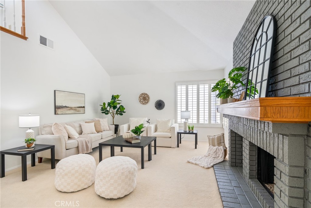 Casta Del Sol - Carmel (CR) - Residential