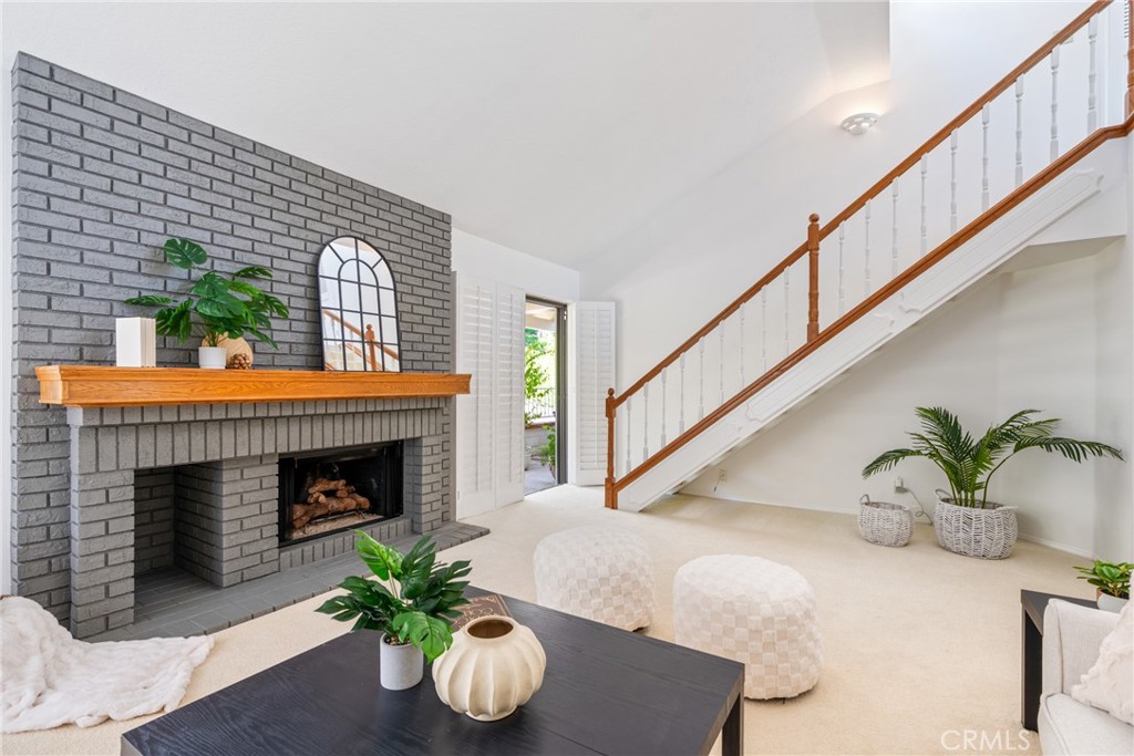 Casta Del Sol - Carmel (CR) - Residential