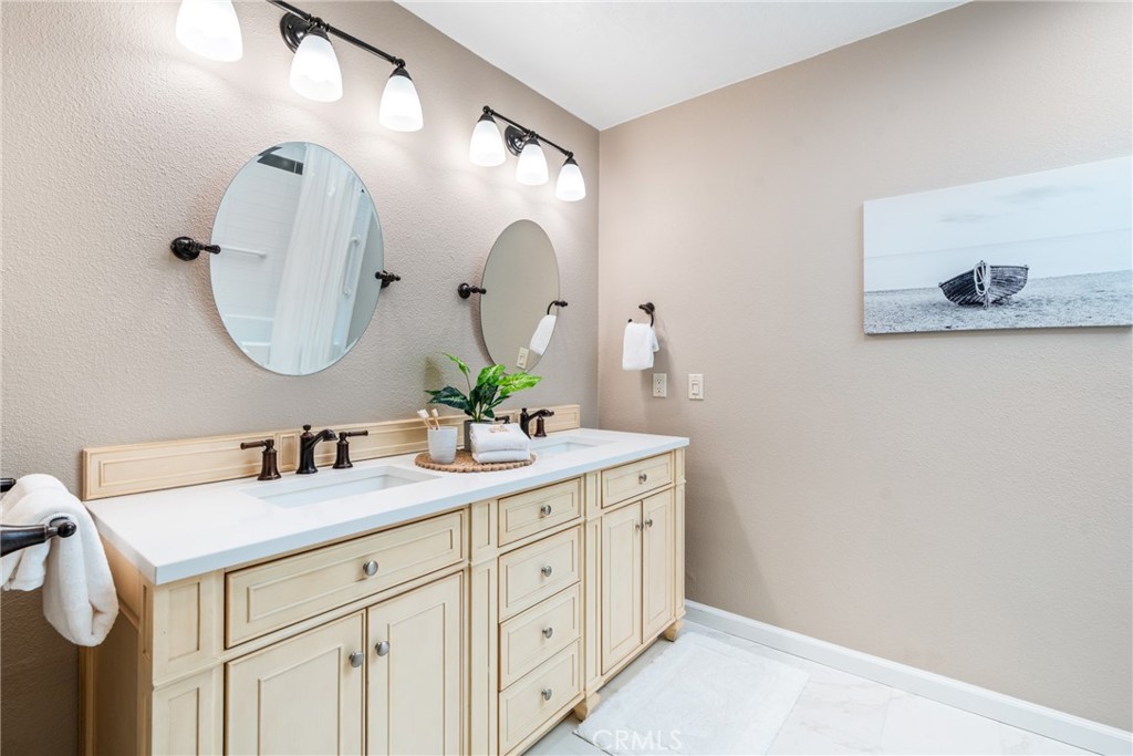 Casta Del Sol - Carmel (CR) - Residential