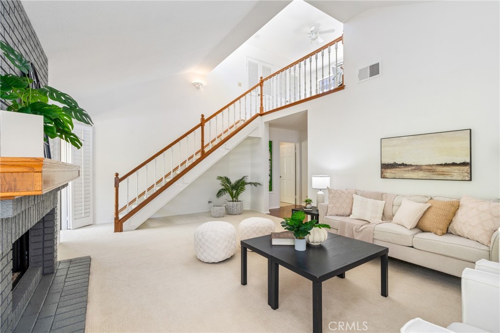 Casta Del Sol - Carmel (CR) - Residential